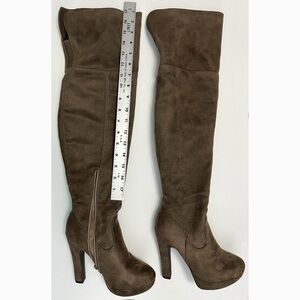 Dream Pairs Women’s over the knee platform heel boots.